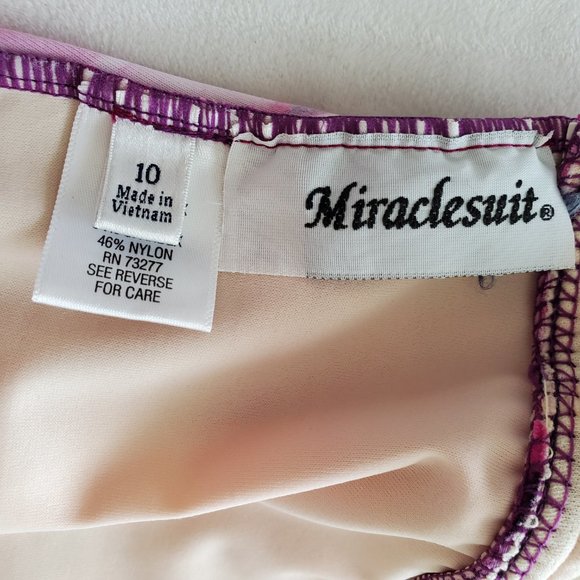 Miraclesuit One Piece Swimsuit Pink Floral Size 10 perfect condition Slimming - Picture 9 of 15
